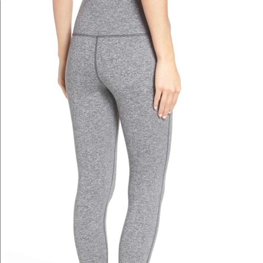 Zella Capri Leggings